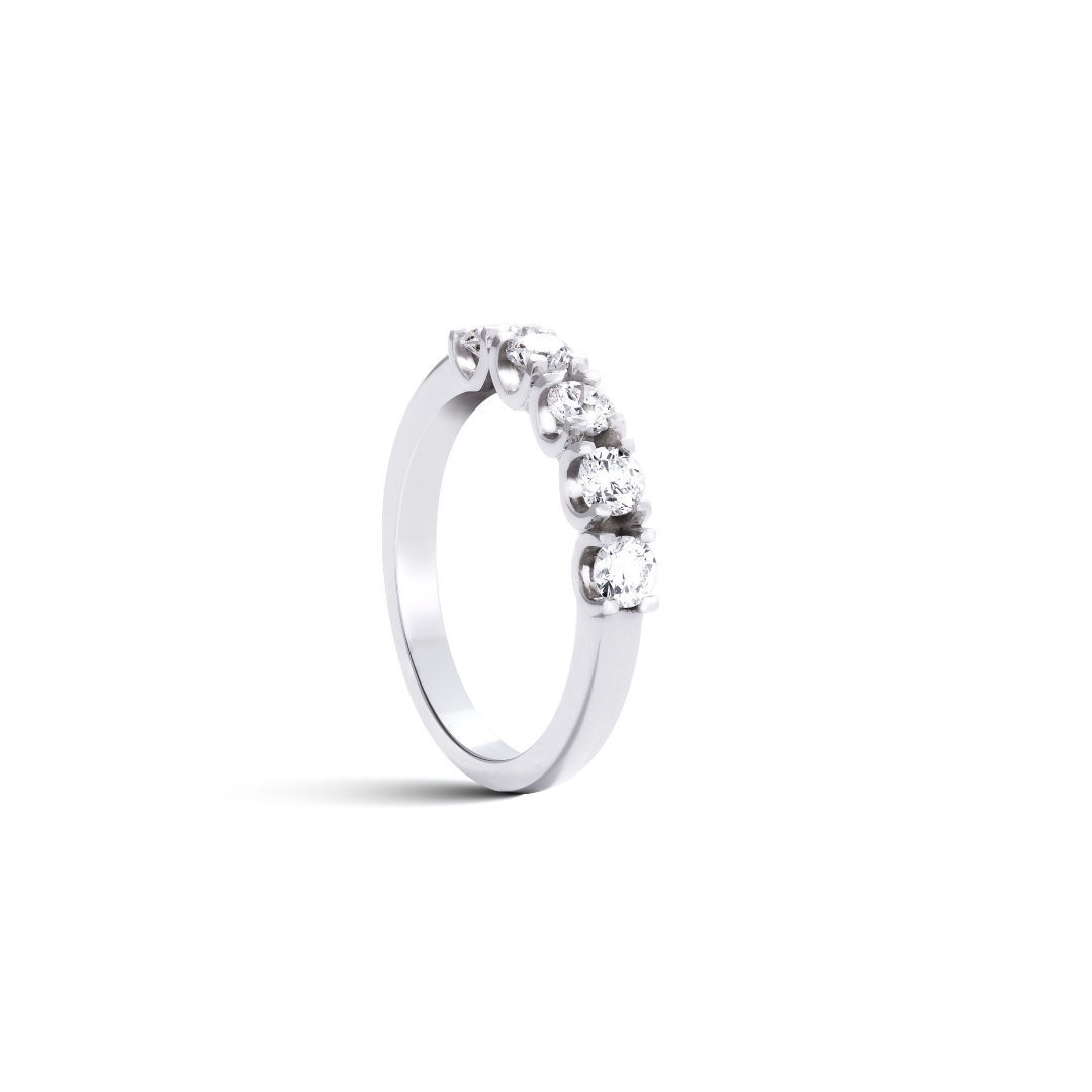 Bague-Diamelle-or-blanc-18k-2.png