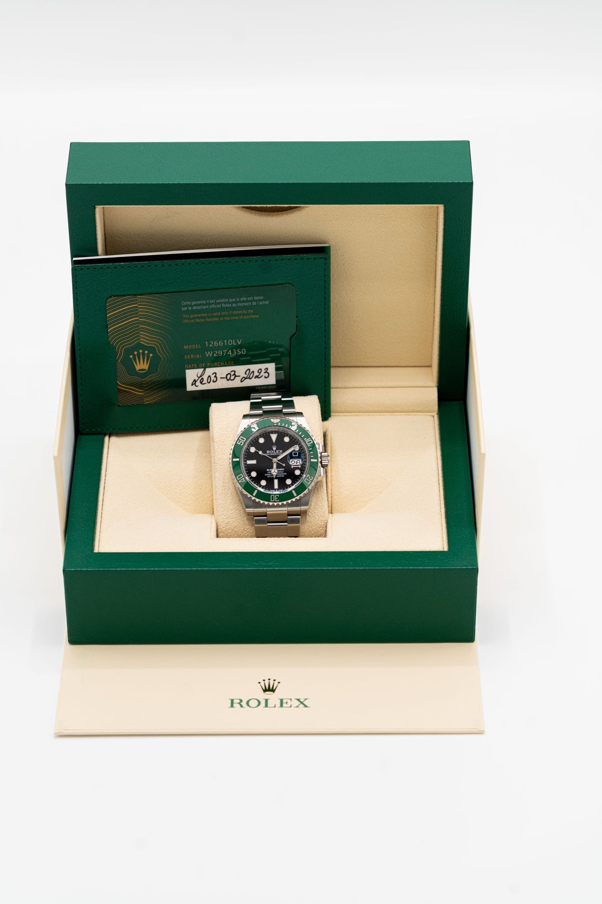 Rolex Submariner Date d’occasion – Lunette verte et cadran noir