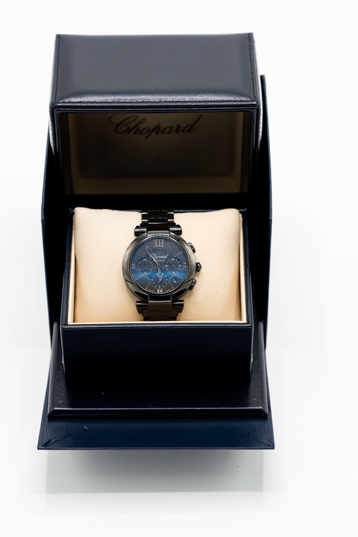 Chopard Chronographe Automatique d’occasion – Cadran sombre et chiffres romains