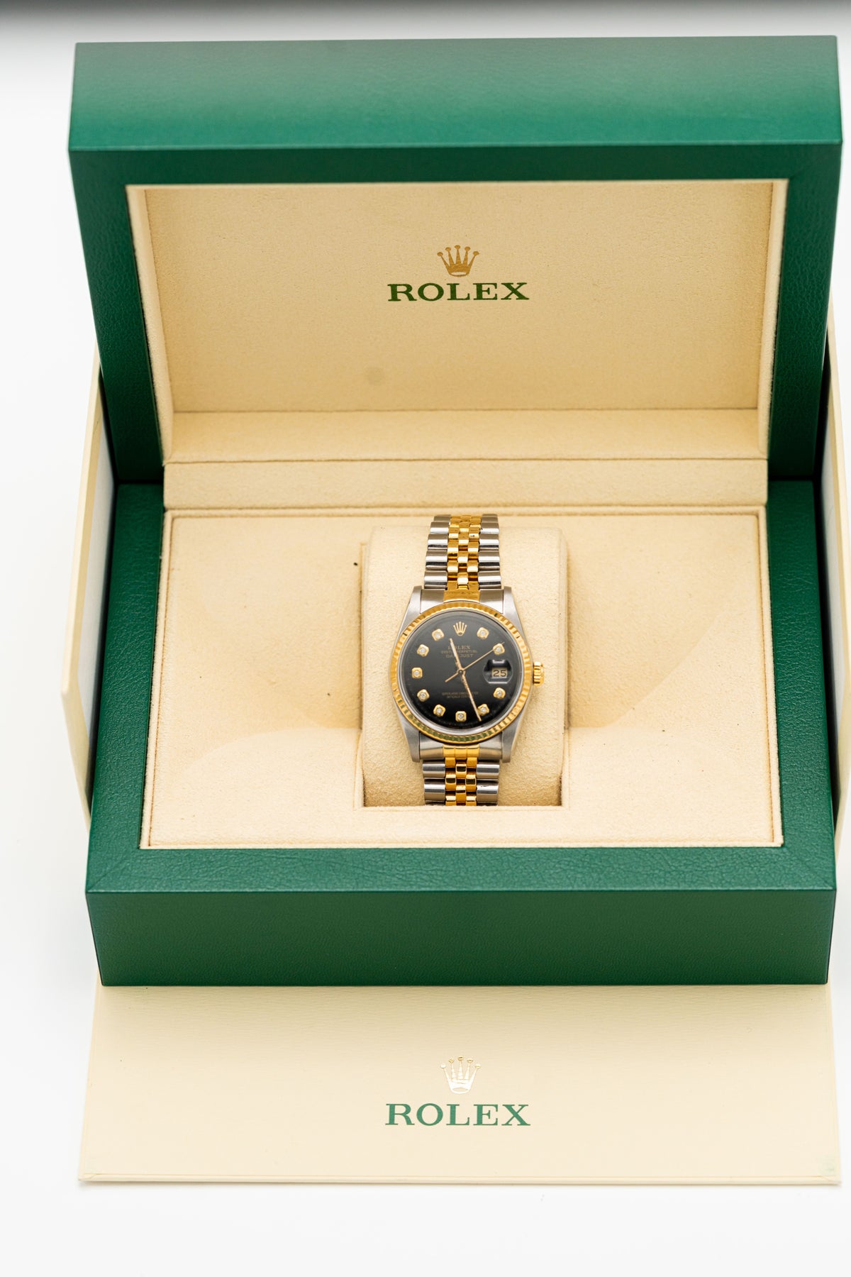 Rolex Datejust d’occasion – Cadran noir serti et bracelet bicolore