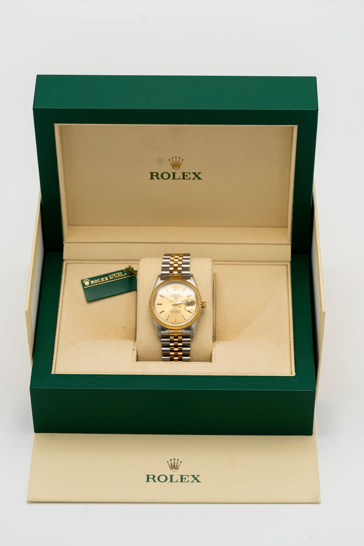 Rolex Oyster Perpetual Date d’occasion – Cadran champagne et bracelet bicolore