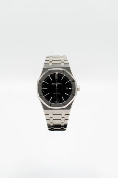 Audemars Piguet Royal Oak d’occasion – Cadran noir et bracelet intégré