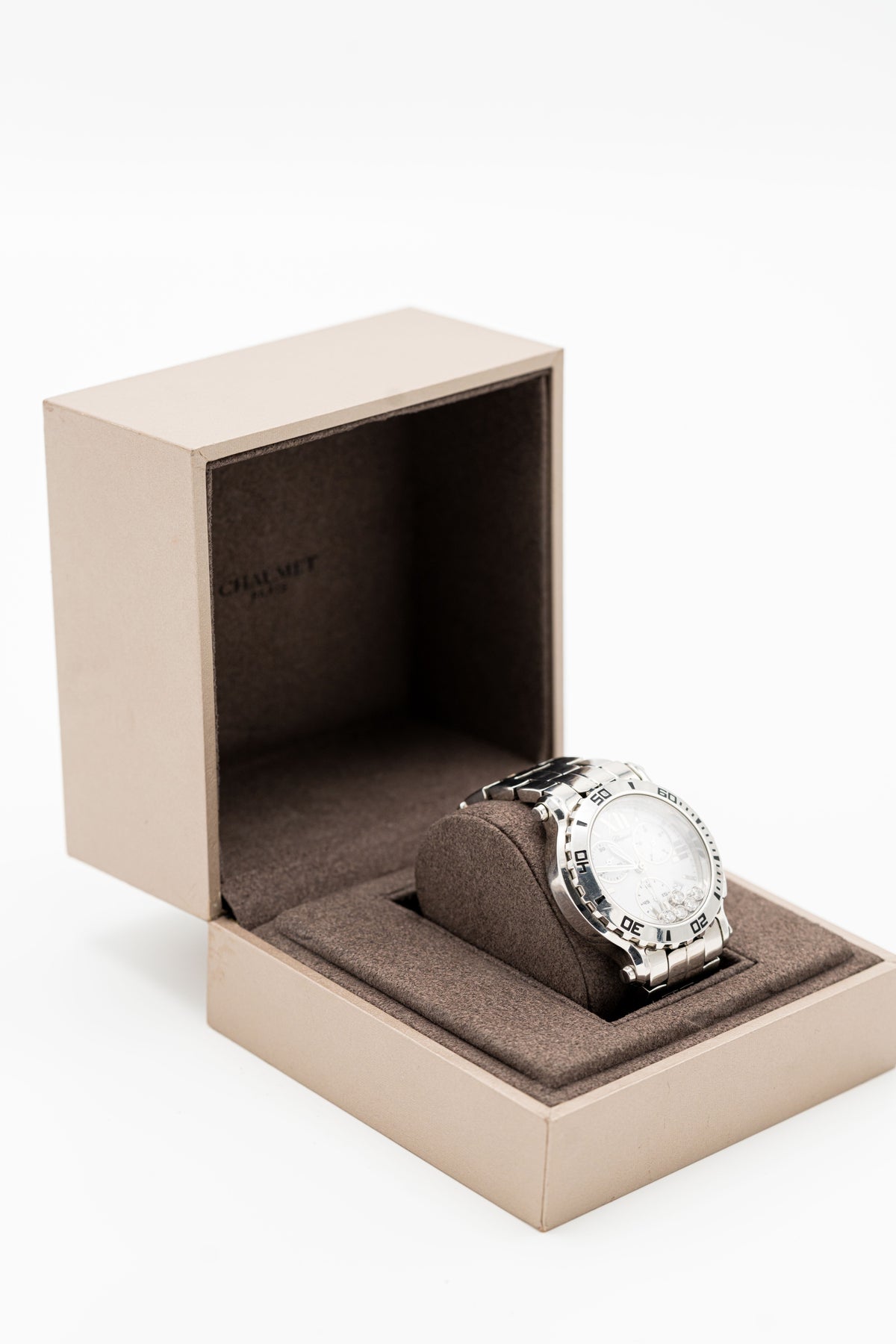 Chopard Happy Sport Chronographe d’occasion – Cadran blanc et pierres mobiles