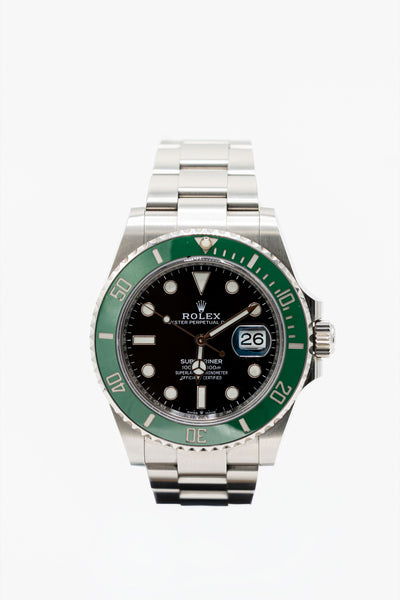 Rolex Submariner Date d’occasion – Lunette verte et cadran noir