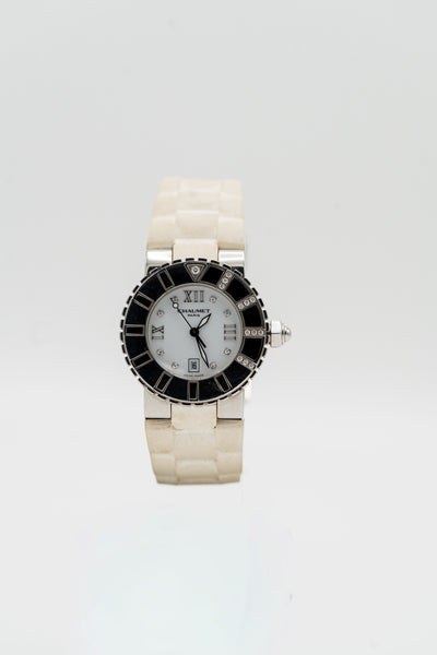Chaumet Class One d’occasion – Cadran blanc, détails sertis et bracelet blanc