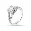 Bague Solitaire Only LOVE avec double diamants sur les côtés