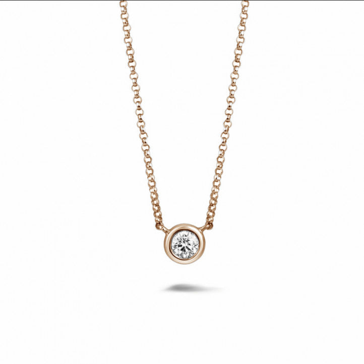 Pendentif Point Diamant