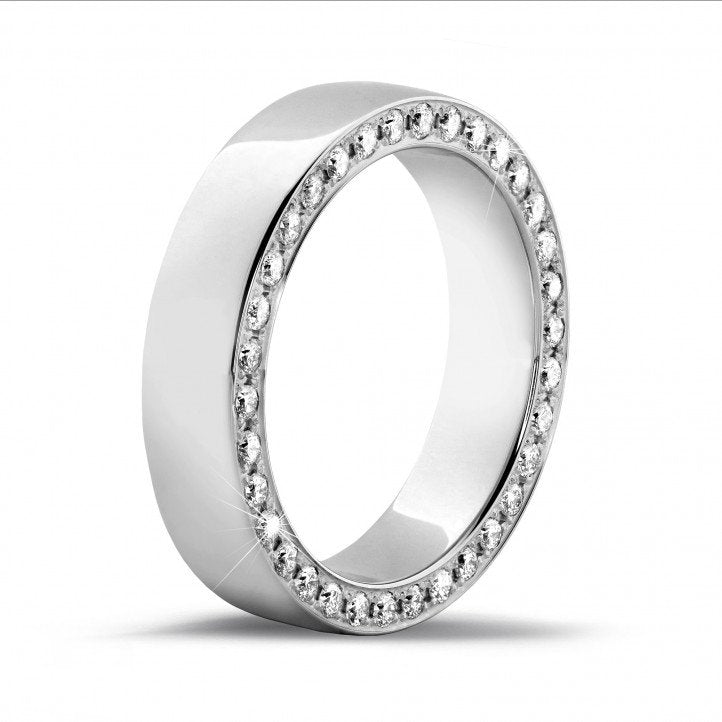 0-70-carat-bague-de-mariage-en-or-blanc-avec-des-petits-diamants-ronds-dans-les-cotes-tunisie.jpg