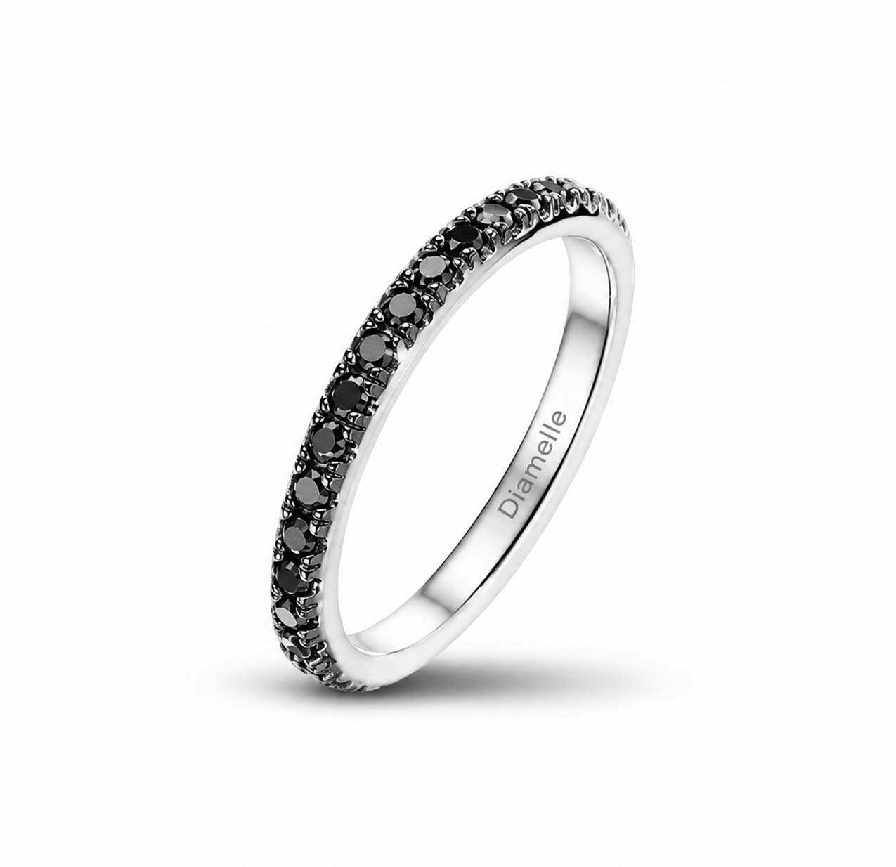 Alliance diamants noirs en or 18 carats
